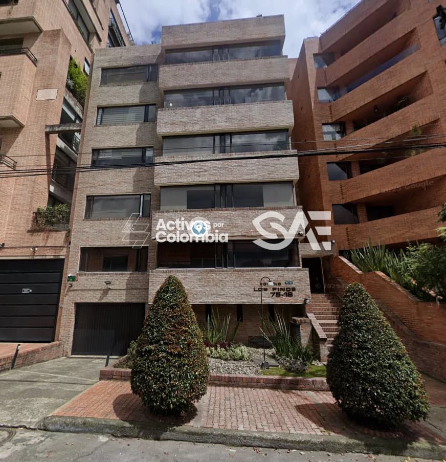 Apartamento y garaje en venta - Bogotá, Cundinamarca