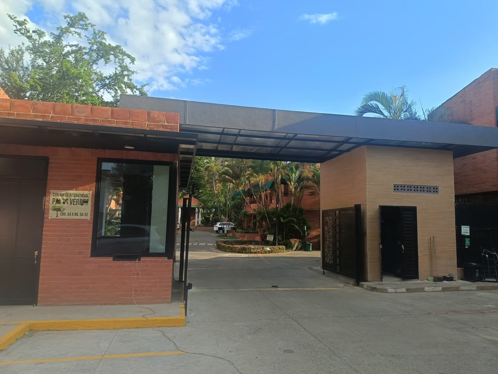 LT A Y CS 46 CONDOMINIO PALOS VERDES URB NUEVA TEQUENDAMA CR 54 A 5 A 52