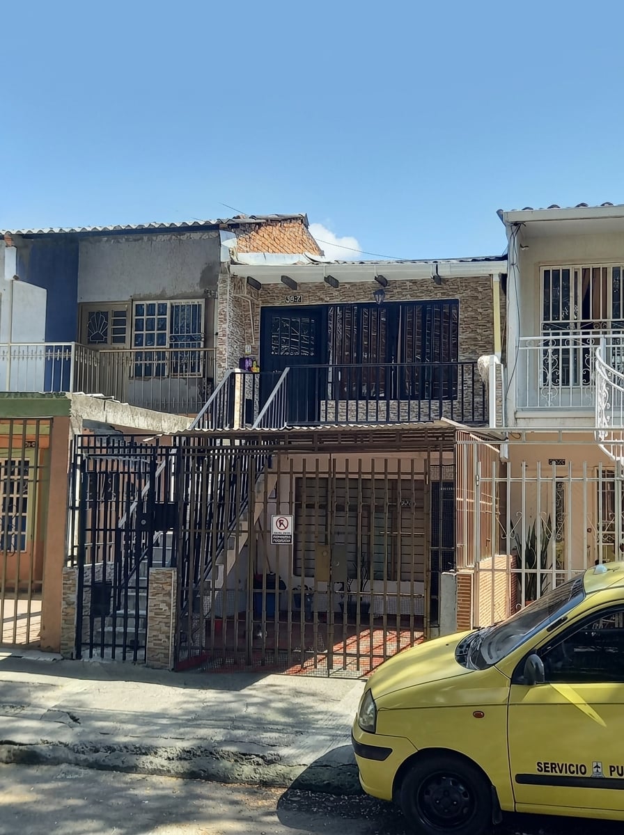 Casa en venta - Santiago De Cali, Valle Del Cauca - 1